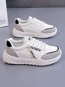 女士白色运动鞋，休闲街头风，时尚平底运动鞋 - 白色 - 查看 2