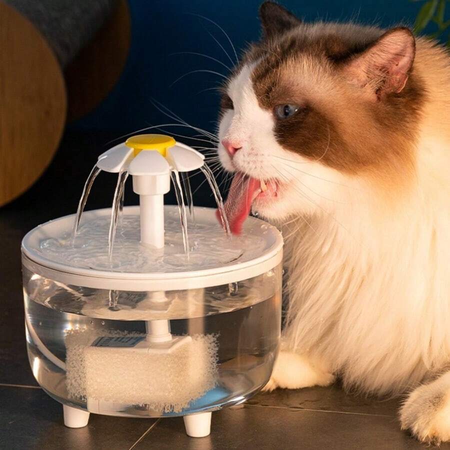 1 Peça Bebedouro Fofo para Gatos Floral - Modelo Flor com Água Circulante, Bomba de Água Cor Aleatória