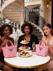 Prada 时尚手提包，饰有精致刺绣logo，编织手提包，度假手提包，通勤购物包，适合日常通勤、购物和度假，是完美的节日礼物。