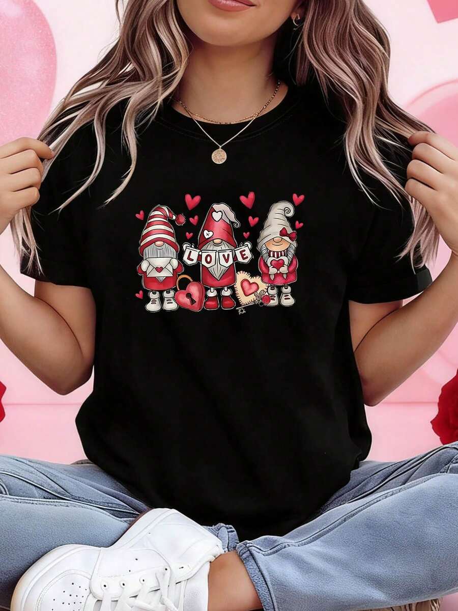 [Holiday Special] Valentine's Day Heart Elf LOVE Pattern T-Shirt - Women's Casual Crew Neck Short Sleeve Top, Vibrant And Fun, Suitable For Casual Outings, Dates, Holiday Gifts, Meeting Friends And Vacation Outfits