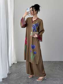 两件套女士套装：棕色碎花V领喇叭袖长款套头衫 + 棕色弹力腰阔腿裤，优雅奢华撞色套装，送给妈妈、女儿、妻子、女友的完美新年礼物，适合正式场合、居家穿着，春季百搭。 - 棕色 - 查看 6