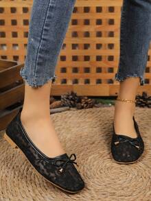 Zapatos planos de verano para mujer con malla de encaje y suela blanda, mocasines casuales con lazo y punta cuadrada - Negro - Ver 4
