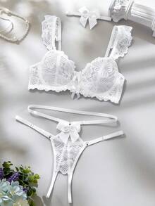 Bộ đồ lót ren trắng 2 món, lớp ren phủ ngoài tinh tế, cổ áo xếp nếp và điểm nhấn nơ tạo vẻ ngọt ngào và gợi cảm, dây đeo có thể điều chỉnh phù hợp với nhiều kích cỡ vòng ngực, thiết kế ren xuyên thấu tôn lên những đường cong quyến rũ, màu trắng tinh khiết hở da tạo nên vẻ lãng mạn kiểu Pháp đầy cuốn hút. - trắng - Xem 1