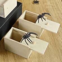 1/2pcs Scary Spoof Tricky Spider Wooden Box Spoof Creative Prank Party Spider Easter Gift - Multicolor - View 6