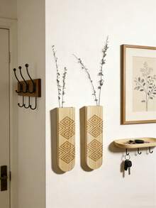 1pc Wood Geometric Pattern Wall Vase Set, Hanging Boho Wall Planter, Pattern Wooden Wall-Mounted Flower Pot, Indoor Home Decor Wall Vase, Stylish Design Wall Planter, Chic Wall Vase For Dried Flowers, Modern Boho Interior Wall Decor Vase, Elegant Wall-Mounted Plant Holder, Wood Wall Planter, Artistic Geometric Wood Wall Vase