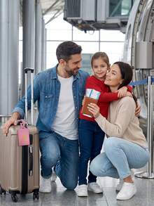 FOREVER MIYIN 26个字母首字母纹理布行李牌 - 可爱的金色字母刺绣组合姓名标签，适用于行李箱、旅行包等，双面信息卡，耐用便携，清晰设计 - 非常适合飞机旅行、家庭度假、商务旅行和日常通勤，是所有旅行者必备的时尚旅行配件