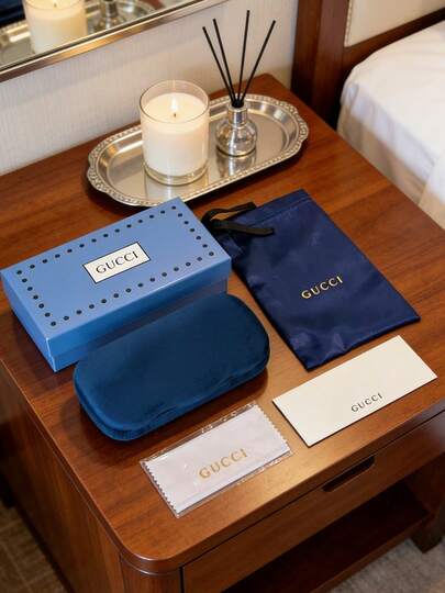 Gucci Vintage Luxury Blue Velvet Eyeglass Case, With Original Gift Box, High-End Sunglasses Storage & Protection Case, Velvet Sunglasses Pouch, Elegant Birthday Gift For Girls, Thoughtful High-End Practical Gift, Valentine's Day & Mother's Day Surprise, Home Decor Storage, Fashionable Portable Eyewear Protector, Aristocratic & Stylish Social Influencer Accessory