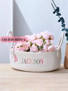 1个小型手工编织收纳篮，适用于客厅、卧室、书桌、床头柜等场所，可收纳化妆品、玩具、宠物用品、遥控器等，是情人节的理想礼物，也是送给她、女儿、学生、儿子的个性化独特礼物，适合周年纪念日、生日等场合。 - 彩色 - 查看 3