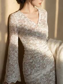 优雅蕾丝喇叭袖派对美人鱼连衣裙 浪漫法式V领夏季连衣裙 女士修身情人节服装 春季服装 婚礼宾客伴娘礼服 - 杏色 - 查看 1