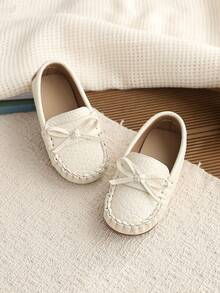 1 Pair Spring New Fashion Versatile Stitched Children Flat Shoes - Beige - View 3