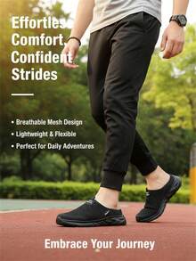 1 双男士透气网眼一脚蹬运动休闲旅行鞋，轻便舒适（尺码偏小，请订购大一码） - 全黑 - 查看 3