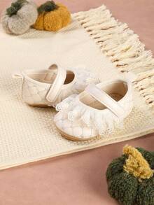 一双带扣设计的鞋带，可爱百搭，适合搭配方头圆头平底鞋，春秋季穿着。 - 白色 - 查看 5