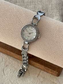 1pc Silver Round Bracelet, New Women's Quartz Watch, Casual Retro Style, Suitable For Daily Wear, Casual Gatherings, Parties, Birthday/New Year Gift