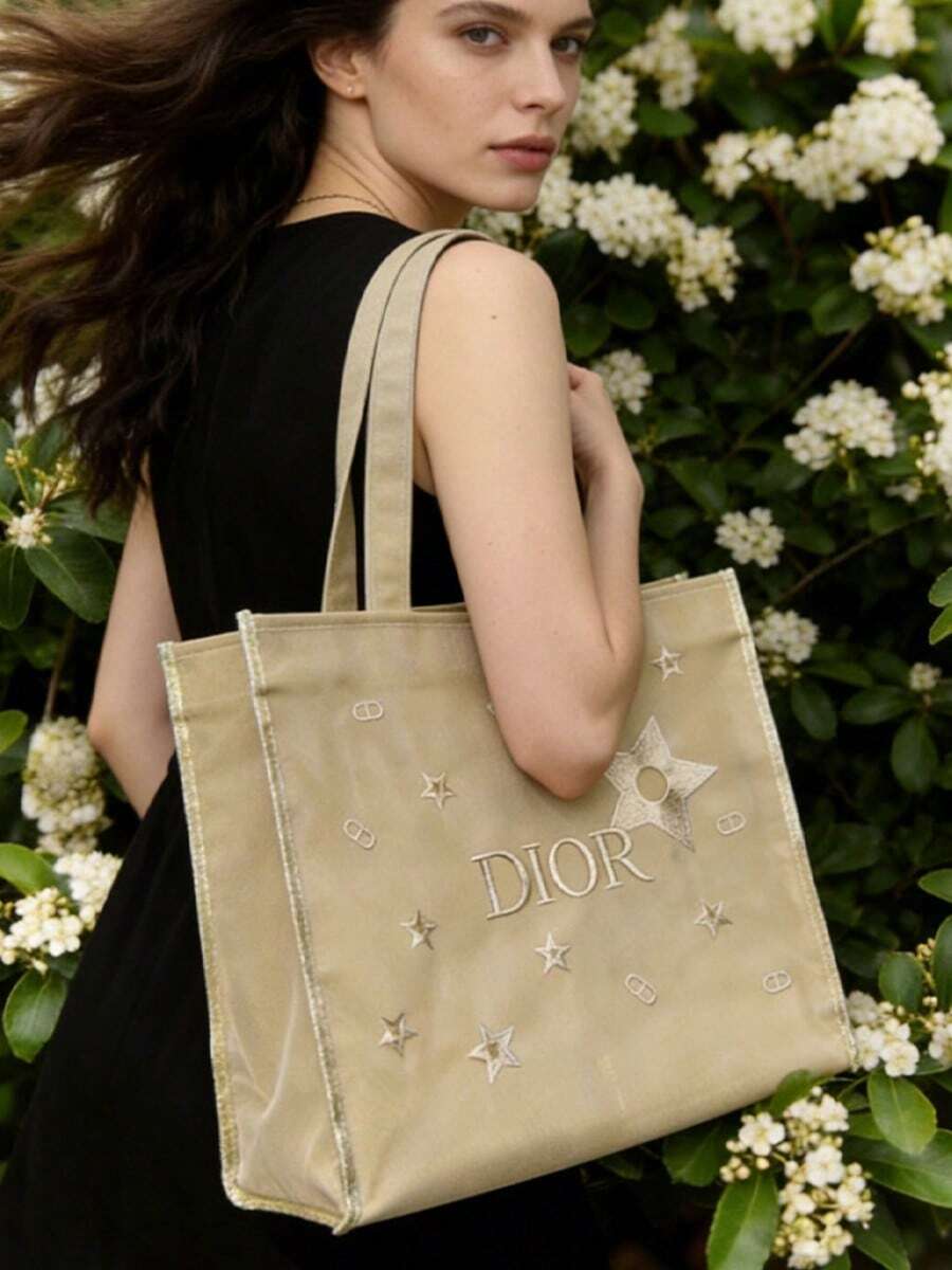 Dior Gold Star Mesh Tote Bag, Large Capacity Women's Luxury Cosmetic Bag, Travel Beauty Organizer Bag Shiny Party Handbag, Women's Gift, Bridesmaid Gift Fashion Designer Women & Girls Toiletry Bag - Champagne - View 1