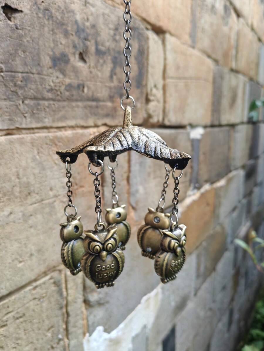 1pc Zinc Alloy Owl Hanging Decor, Cast Iron Wind Chime Cover, With Decorative Chain, Outdoor Garden Ornament, Suitable For Home, Yard And Wall Decor - Bronze - View 1