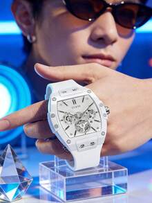 Guess Phoenix GW0203G6 多功能男士石英表，黄色硅胶表带，黑色圆筒形表盘，休闲腕表，适合日常街头运动装扮，时尚男士礼物，送给男友的理想之选 - 白色 - 查看 2