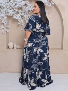 Plus Size Long Dress With V-Neck And Short Sleeves - Navy Blue Print - View 2
