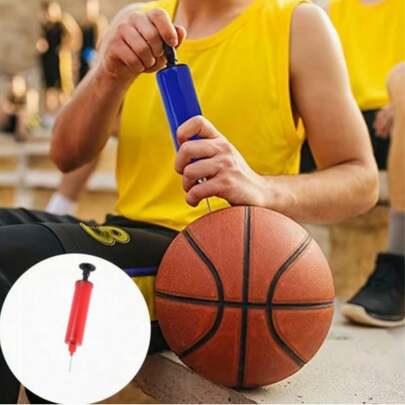 1个便携式气针泵，小巧手持式充气泵，适用于气球、游泳圈、足球、篮球、排球和其他运动球类，耐用钢管设计，适合户外运动和锻炼 - 高端PP材质