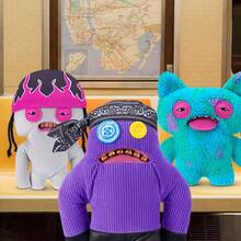 Spin Master Fugg Life系列9英寸玩偶，Sir Splodge A Lot/Squidge/Sasquoosh，长着类似人类牙齿的滑稽丑陋怪物，奇特收藏玩具，青少年、成人及怪异玩具爱好者的礼物 - 大腳怪 - 查看 3