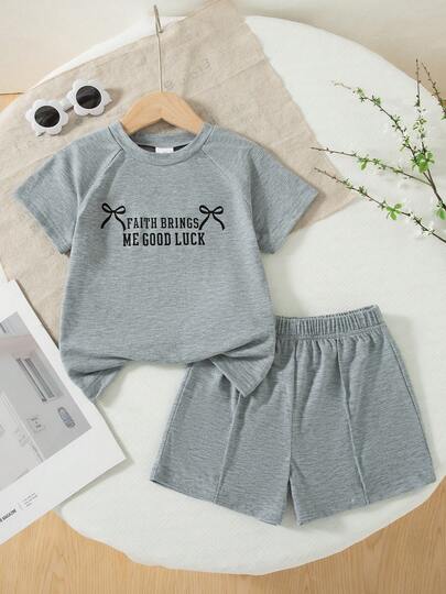 2pcs Girls Casual Outgoing Fashion Letter Print Decor Raglan Sleeve Top & Elastic Waist Shorts Set, Spring/Summer