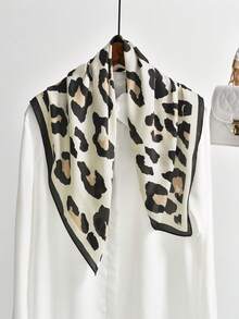 1条时尚豹纹方巾，棕色方形丝巾，黑色滚边，优雅休闲穆斯林头巾 - 彩色 - 查看 7