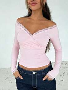 Women's Pink Off-Shoulder Long Sleeve T-Shirt, Contrast Lace Detail, Regular Length Top, Suitable For Vacation, Fitness, Valentine's Day, Spring/Summer Wear - Baby Pink - View 2