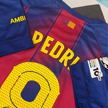 8# Pedri 25-26 Season Home Short SleeveSoccer Jersey Fans Version Red BlueFootball Jersey - Red and blue - 查看 2