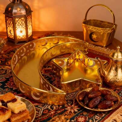 Ramadan Plate, Iron Moon And Star Shaped Tray, Eid Al-Fitr Food Serving Platter, Plate, Cutlery, Dessert Storage Container, Suitable For Islamic Ramadan Party Table Decor, Iron Spoon, Fork And Tongs