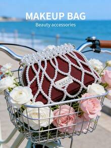 Gucci 设计师原创半月形包 - 手工红色斜挎包，配有可拆卸珍珠肩带，独特的DIY风格手拿包，适合特殊场合和婚礼