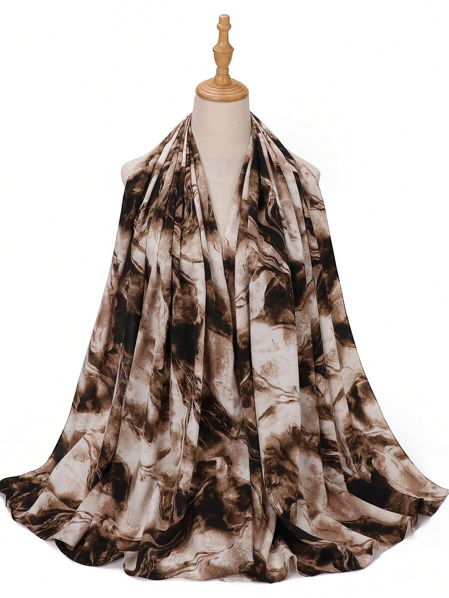 VizCrown品牌梦幻系列围巾，高品质印花缎面条纹头巾披肩，时尚穆斯林女性日常佩戴。 - 彩色 - 查看 1