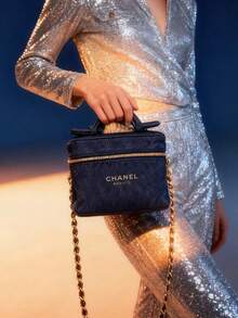 CHANEL Elegant And Versatile Makeup Bag, Shoulder Bag, Jewelry Box And Storage Box, Suitable For Casual Daily Use, Perfect Christmas Gift For Women - Blue - View 1