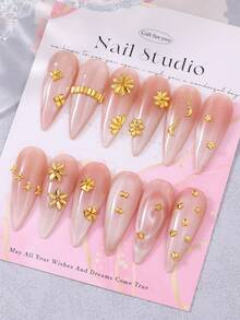 12格迷你金色美甲装饰，DIY金色心形长方形水滴形蝴蝶结美甲配件，美甲用品，美甲饰品，Y2K美甲饰品 - 金色 - 查看 8