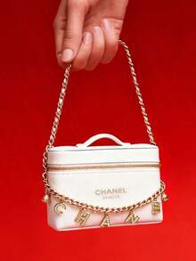CHANEL White Elegant Multifunctional Box Bag, Canvas Material, Adjustable Chain Strap - Can Be Worn Crossbody/Shoulder, Serves As Jewelry Box And Storage Box, Suitable For Casual Daily Use And Dates, A Luxury High-End Gift For Women, Also A Fashionable Cosmetic Bag And Toiletry Organizer - White - View 10