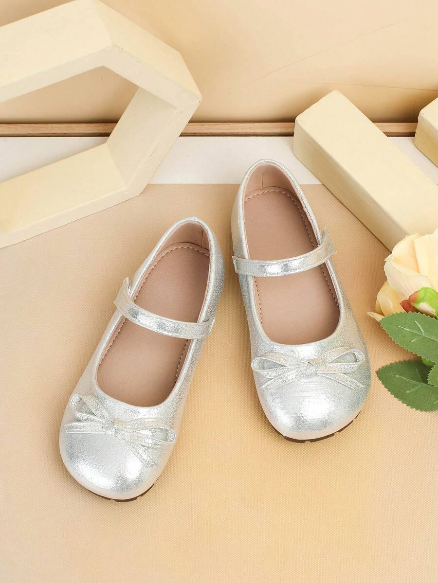 Chaussures plates style princesse avec décoration de nœud mignon pour filles, convient pour les représentations et événements de danse pour enfants, printemps/automne - Argent - Voir 1