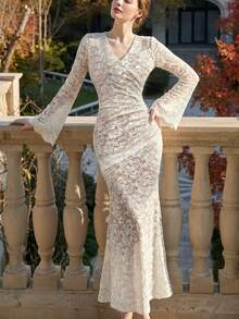 优雅蕾丝喇叭袖派对美人鱼连衣裙 浪漫法式V领夏季连衣裙 女士修身情人节服装 春季服装 婚礼宾客伴娘礼服 - 杏色 - 查看 4