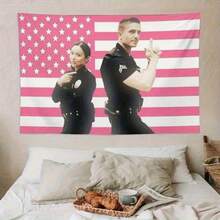 1 Newlywed Lucy Chan & Tim Bradford Tapestry Poster - Pink American Flag Design, 100% Polyester, Interior Horizontal Wall Decor - 彩色 - 查看 2