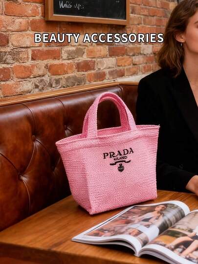 Prada 时尚手提包，饰有精致刺绣logo，编织手提包，度假手提包，通勤购物包，适合日常通勤、购物和度假，是完美的节日礼物。