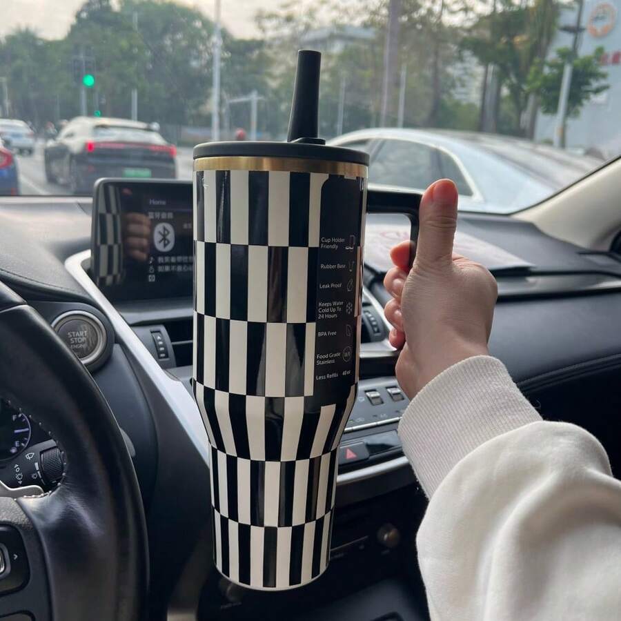 HYDRO,40OZ, Leopard Print,Blair,Black Tie, Red Cowhide, Pink And White Plaid, Coffee Plaid, Cherries, Black And White Plaid, Western Cowboy,, Stainless Steel Insulated Mug, Stainless Steel Portable Water Bottle, Equipped With Straw And Handle, Double-Layer Vacuum Insulated Stainless Steel Water Bottle, High-Quality Summer, Autumn And Winter Beverage Container, Using Vacuum Insulation Technology, Large Capacity, Suitable For Sports, Travel, Outdoor, Fitness, Office Use, Teacher Gifts, Valentine's Day Gifts, Birthday Gifts, Thanksgiving Gifts, Christmas Gifts, Halloween Gifts, Halloween Party Gifts, Party Supplies And Other Scenarios. - 黑領結 - 查看 1