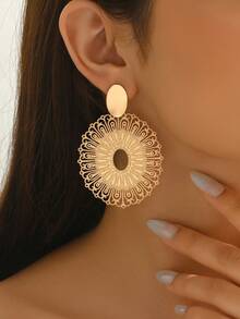 1 Pair Women's Fashionable Geometric Hollow Earrings, Suitable For Daily Wear - Multicolor - View 5