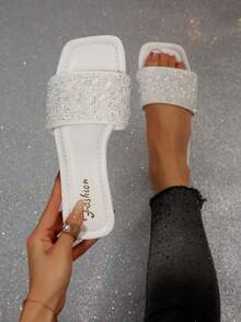 Luxury Sparkling Pearl & Rhinestone Decor White Ladies Slip-On Sandals, 2026 New Arrivals, Large Sizes, Square Toe, Open Toe, Flat, Suitable For Outdoor, Beach, School, Casual, Mothers - White - View 2