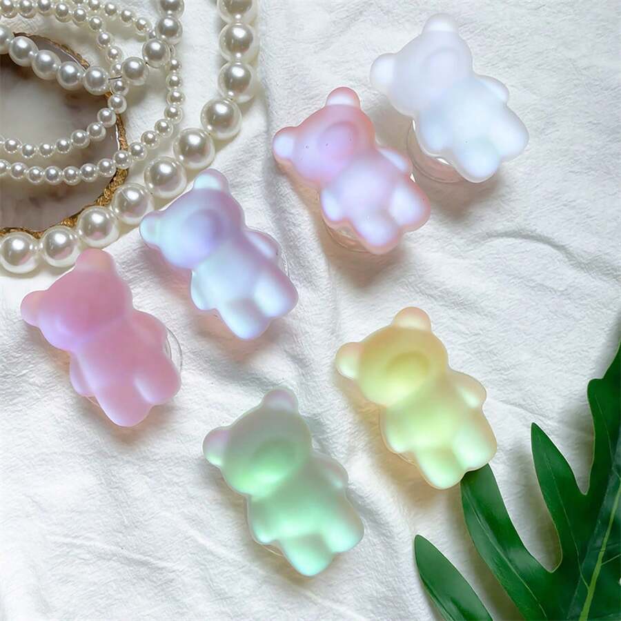 一款可爱的 3D 彩色磨砂熊形气囊手机支架，带可折叠指环和弹性支架，兼容所有手机/平板电脑。 - 彩色 - 查看 1