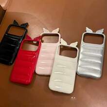 [Popular Item] Cute New Korean Design, Angel Wing Design, Down Jacket Style, Candy Color Smartphone Case, Celebrity-Inspired, Compatible With IPhone 17/17pro/17promax/16/16pro/16promax/15/15pro/15promax/14/14pro/14promax/13/. Winter, Full Protection, Perfect For Men And Women, Fashionable And Creative, Waterproof, Shockproof, Drop-Proof, Scratch-Resistant. - 銀色 - 查看 3