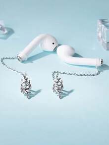 Set Of Two Hollow Leaf-Shaped Clips Designed For Earphones, Preventing Loss With A Stylish And Adaptable Unisex Design That Also Helps Prevent Drops,Wireless Wireless Earbuds With Secure Headphone Chains.Wireless Earphone Anti-Loss Clips, Earphone Protection Chains