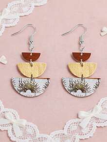 1 Pair Women's Creative Patchwork Leather Geometric Fan-Shaped Earrings, Retro Versatile Pendant Earrings, Exaggerated European And American Design - Handmade Earrings - View 2