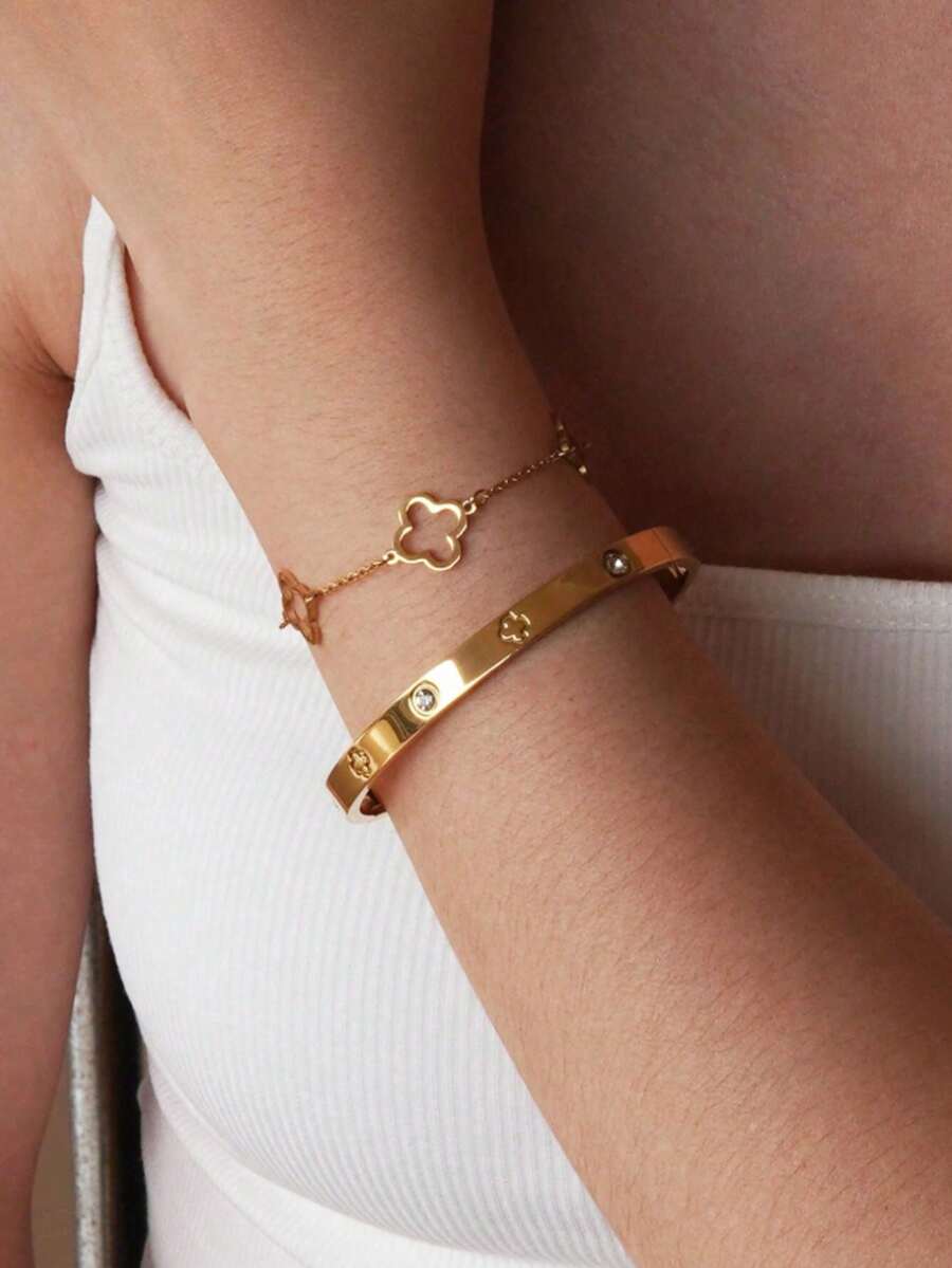 2pcs/Set Minimalist Stainless Steel Hollow Four-Leaf Clover Bracelet & Bangle, Versatile For Women To Wear At Parties, Daily Fashion, Commuting Or As Holiday Gifts - Yellow Gold - View 1