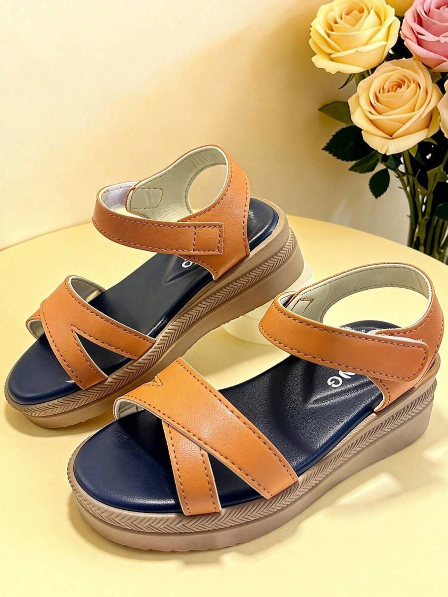 1 đôi sandal cao gót thời trang cho trẻ em, sandal cao gót thanh lịch cho bé gái, thiết kế quai chéo có khóa dán, thích hợp cho đi chơi hàng ngày, dự tiệc cưới, kỳ nghỉ hè. - màu nâu - Xem 1