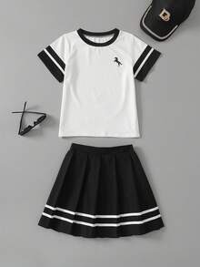 女童短袖百褶裙两件套，小马印花图案，简约设计，清新甜美日常穿搭 - 白色 - 查看 6