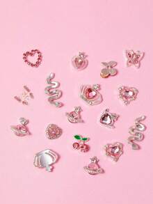 60件粉色心形美甲装饰品，粉色和银色奢华合金材质，款式包括蝴蝶、樱桃、星球、皇冠、3D粉色美甲水钻、银色美甲水晶钻，美甲用品 - 淺粉色 - 查看 6