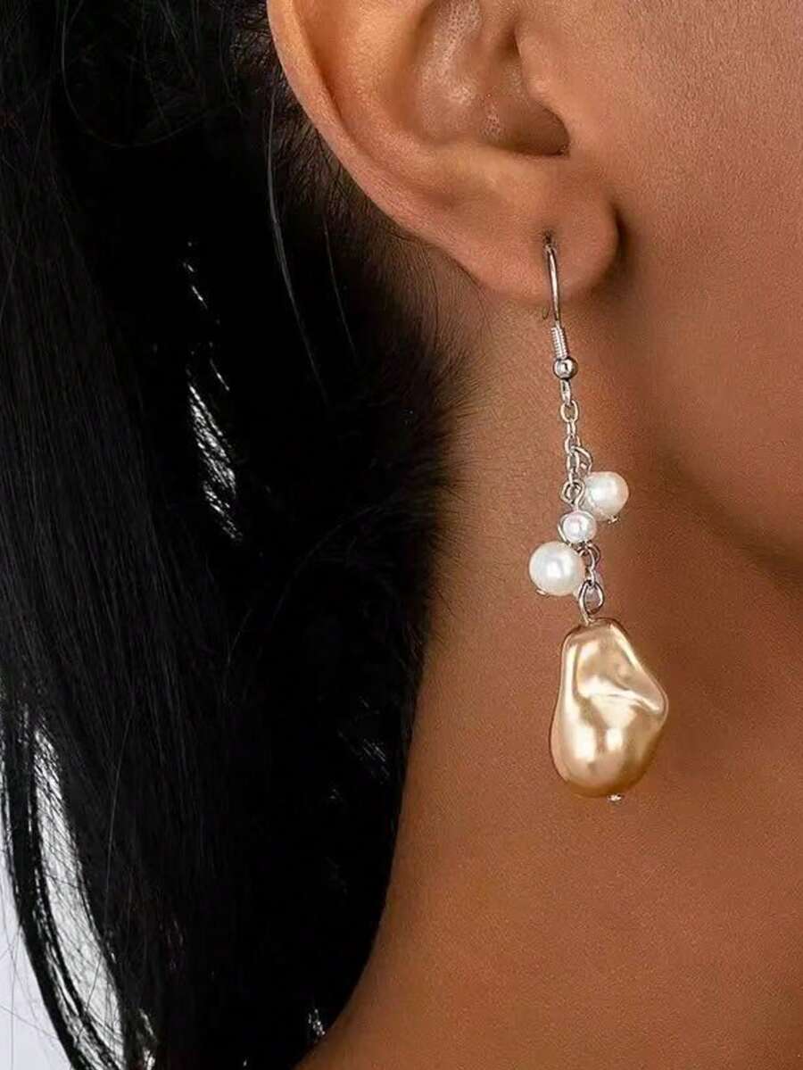 1 Pair Women's Minimalist Acrylic Hoop Earrings, Versatile For Daily Wear - Baby Pink - View 1