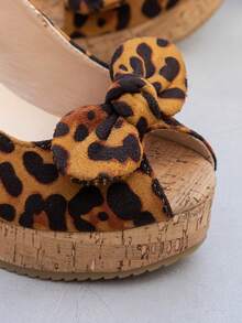 女士坡跟蝴蝶结装饰露趾凉鞋，夏季 - 彩色 - 查看 7